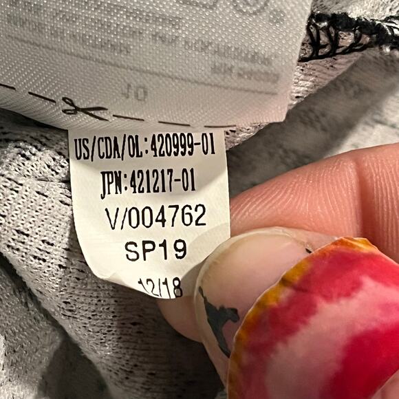 Banana Republic Knit Fit Flare Dress 10 minimalist quiet luxury capsule work - Picture 10 of 10